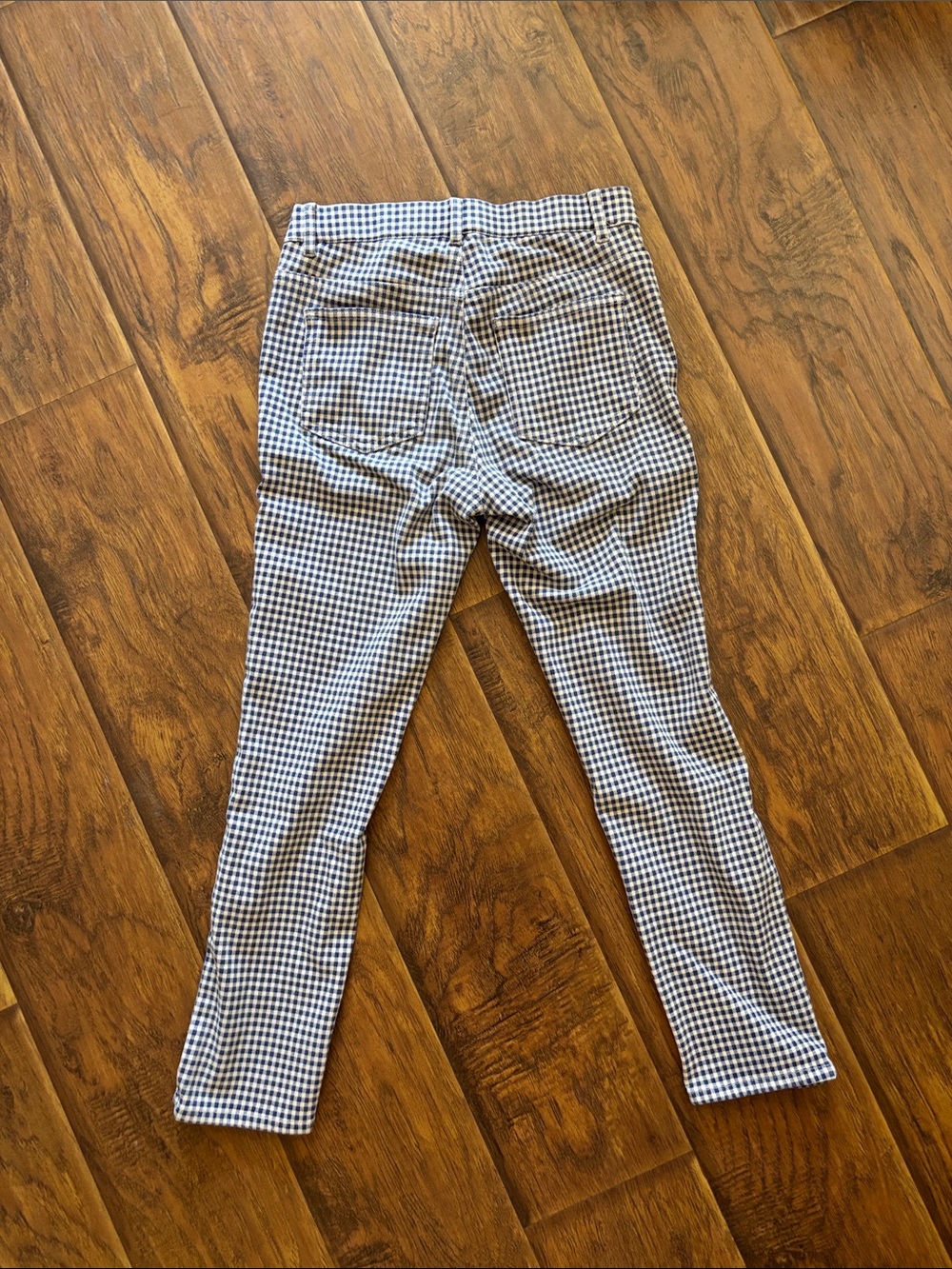 Uniqlo Navy and White Gingham Shirt - Picture 3 of 3